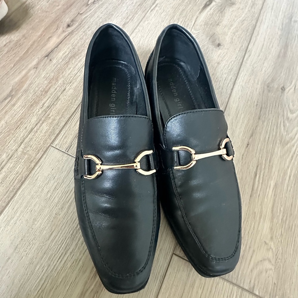 Madden Girl Black and Gold Flats with Classic Loafer Design